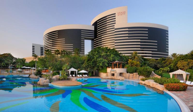 Grand Hyatt Dubai-Exterior Pool Day