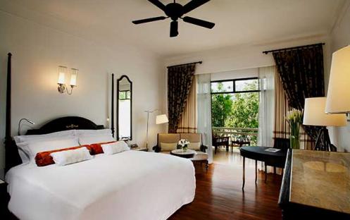 hua-hin-chbr-accommodation-deluxe-room-640x457