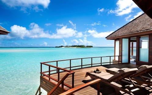 Anantara Dhigu Maldives Resort-Sunrise Over Water Suite - Deck_5133