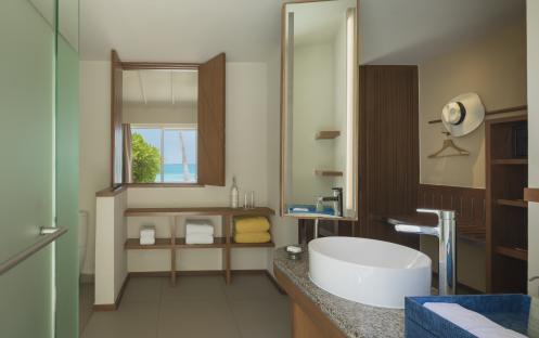 Centara Ras Fushi Resort & Spa-Deluxe Oceanfront Beach Villa 3_6696