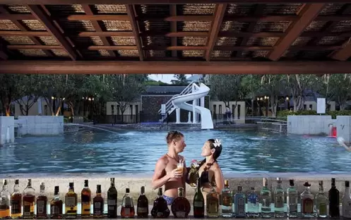 Splash Pool Bar