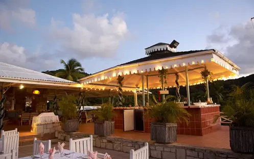 Hawksbill by Rex Resorts-Tamarind Tree Bar Hawksbill by Rex Resorts-Tamarind Tree Bar