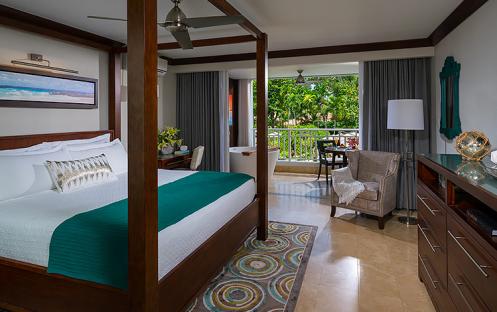 Sandals Barbados-Crystal Lagoon Luxury Honeymoon Room with Balcony Tranquility Soaking Tub 1_13624
