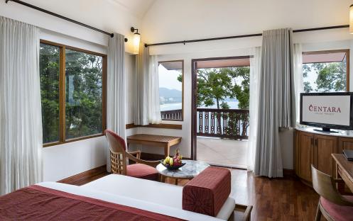 Centara Villas Phuket-Deluxe Ocean Facing Villa 3_1600