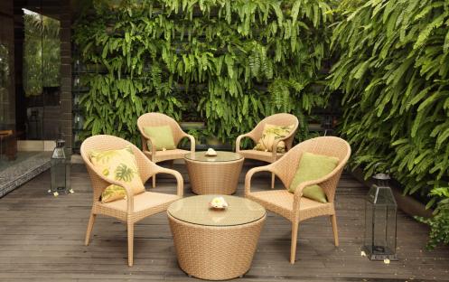 Suling Lounge tables & chairs 