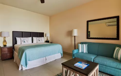 The Reefs Resort & Club-Poolside Guest Room 1_5924 The Reefs Resort & Club-Poolside Guest Room 1_5924