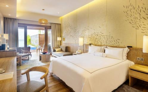 Lily Beach Resort & Spa-Beach Suite with Pool Bedroom_17715