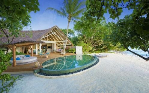 Milaidhoo Island Maldives-Beach pool villa 02_13647