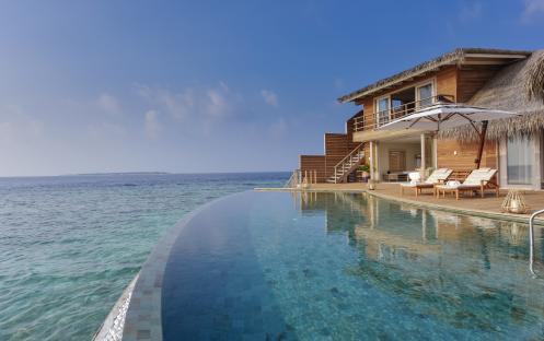 Milaidhoo Island Maldives-Ocean Residence deck 01_13649