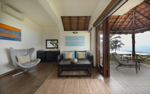Saman Villas-SamanVilla living room with balcony_3538