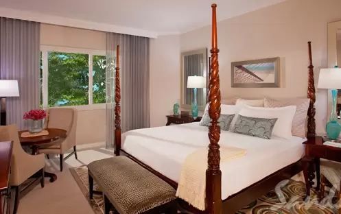 Balmoral Zen Garden Room - GV (3)