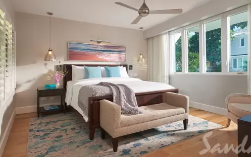 Royal English Honeymoon Luxury Room - LVR (1)