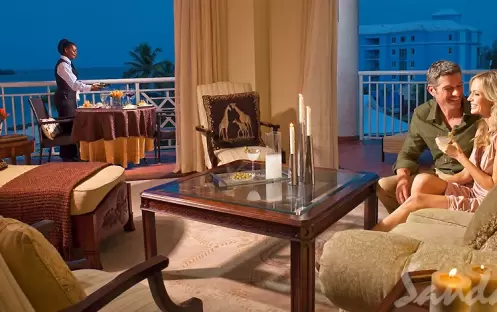 Royal Windsor Beachfront One Bedroom Suite - WS (3)