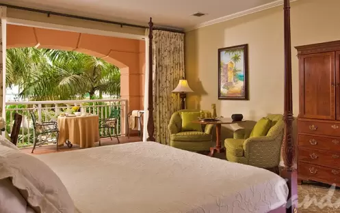 Windsor Honeymoon Club Level Oversized Junior Suite - HG (1)