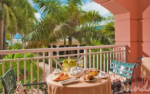 Windsor Honeymoon Club Level Oversized Junior Suite - HG (2)