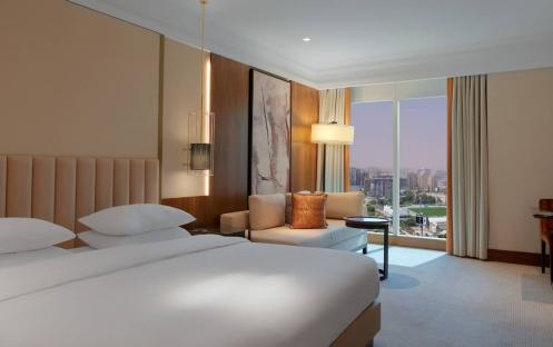 Grand-Hyatt-Dubai-P570-One-King-Bed.16x9