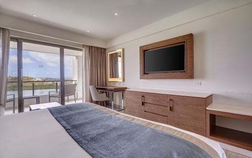 Junior Suite Bay View 3_ Junior Suite Bay View 3_