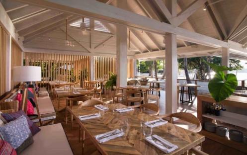 Minitas Beach Club & Restaurant 1