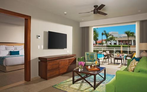 PREFERRED CLUB ONE BEDROOM FAMILY SUITE TROPICAL VIEW