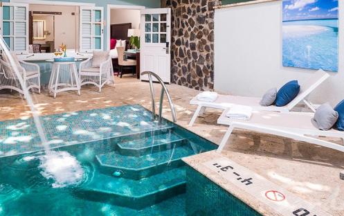 Beachfront Honeymoon Butler Room Suite with Private Pool Sanctuary – 1BP (4)