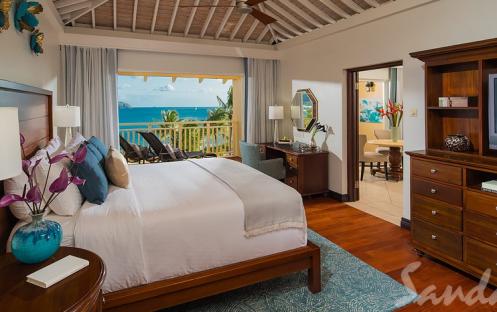 Caribbean Beachfront One Bedroom Butler Suite -1B (3)