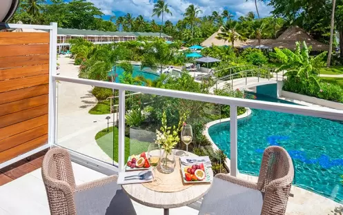 Crystal Lagoon Poolside Luxury - PL (3) Crystal Lagoon Poolside Luxury - PL (3)