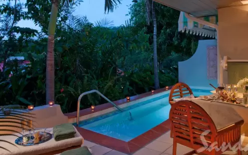 Honeymoon Hideaway One Bedroom Suite with Private Pool - BH (3)