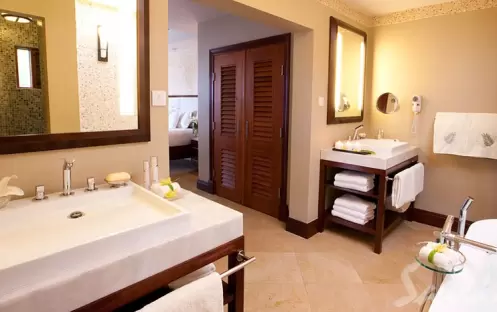 Sunset Bluff Millionaire Butler Villas Suite with Private Pool Sanctuary - SV (7)