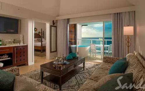 Sunset Bluff Penthouse OV One Bedroom Butler Suite with Balcony Trqty Soaking Tub - PP1 (3)