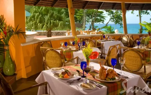 The Pitons Restaurant (2)