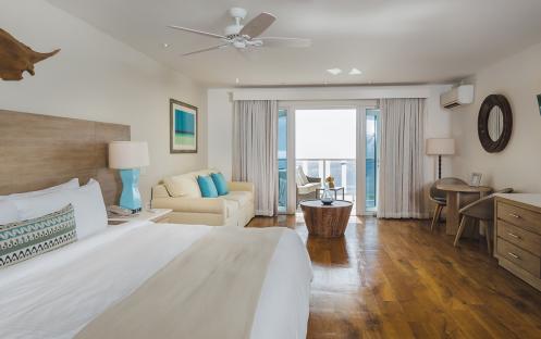 Waves Hotel & Spa by Elegant Hotels - Oceanfront Junior Suite