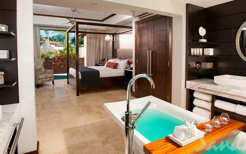 Sandals Grenada Resort & Spa-South Seas Honeymoon One Bedroom Butler Villa with Private Pool Sanctuary 3_7656