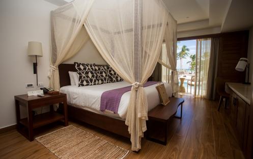 Secrets Cap Cana Resort & Spa-Preferred Club Bungalow Suite Swim Out Ocean Front bedroom_13892
