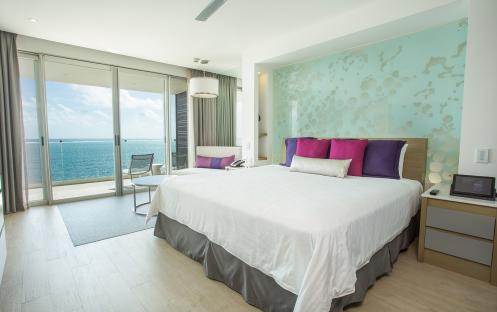 Breathless Riviera Cancun Resort & Spa-Xcelerate Junior Suite Ocean Front 2_13943