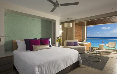 Breathless Riviera Cancun Resort & Spa-Xhale Club Junior Suite Ocean Front 1_11473