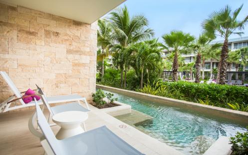 Breathless Riviera Cancun Resort & Spa-Xhale Club Junior Suite Swim Out Tropical View 4_13944
