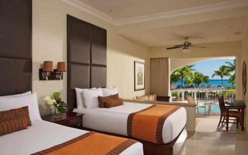 Dreams Tulum Resort & Spa-Preferred-Club-Junior-Suite-Ocean-Front-2_4165
