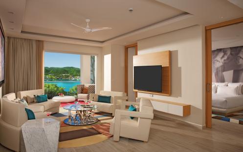 Breathless Montego Bay Resort & Spa-Xhale Club Master Suite Ocean View 2_13106