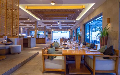 Mia Resort Nha Trang-Sandals Restaurant 1_4140