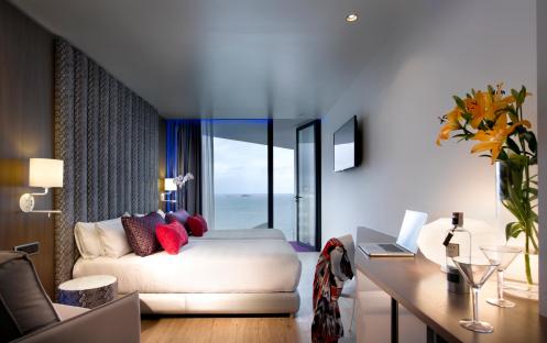 HARD ROCK HOTEL IBIZA - DELUXE SILVER ROOM OCEAN VIEW