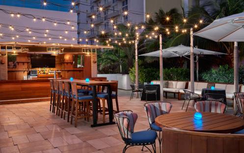 Loews Hotel South Beach - Lure Bar