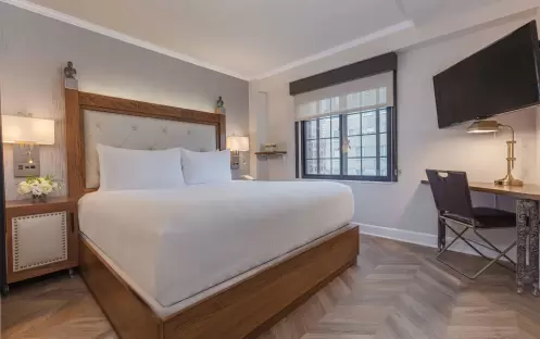 Westgate New York City - Luxe King Room_001 Westgate New York City - Luxe King Room_001