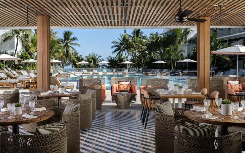 The Ritz Carlton South Beach - Pool Dining