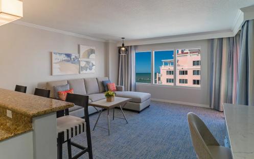 Hyatt-Regency-Clearwater-Beach-One-Bedroom-King-Suite