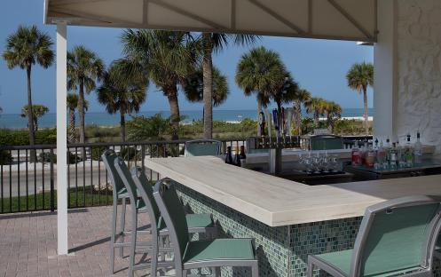 Holiday Inn Sarasota - Poolside Bar