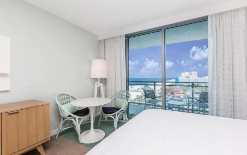 Grand Deluxe Marina View, 1 King Bed