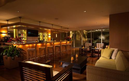 Edgewater Beach Hotel - Bar and Lounge