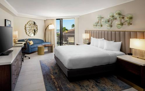 Hilton Marco Island - Partial Ocean View Bedroom