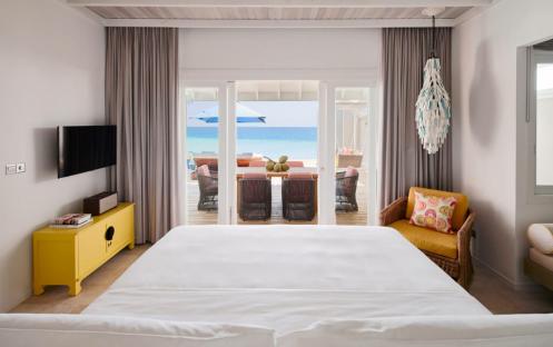 luxury-resort-maldives-rooms-two-bedroom-water-villa-with-pool-bedroom-with-oceanview-1024x683