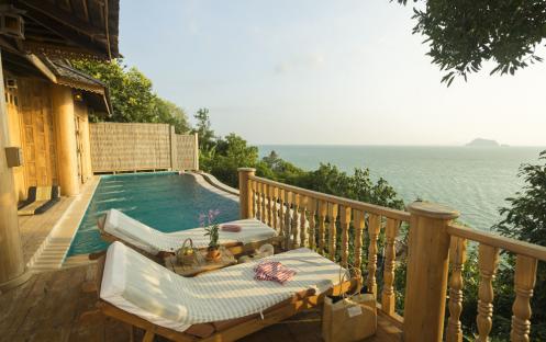 Santhiya Koh Yao - Seawater Pool Villa Deck